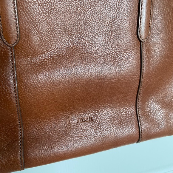 Brown leather Fossil bag - Picture 2 of 10